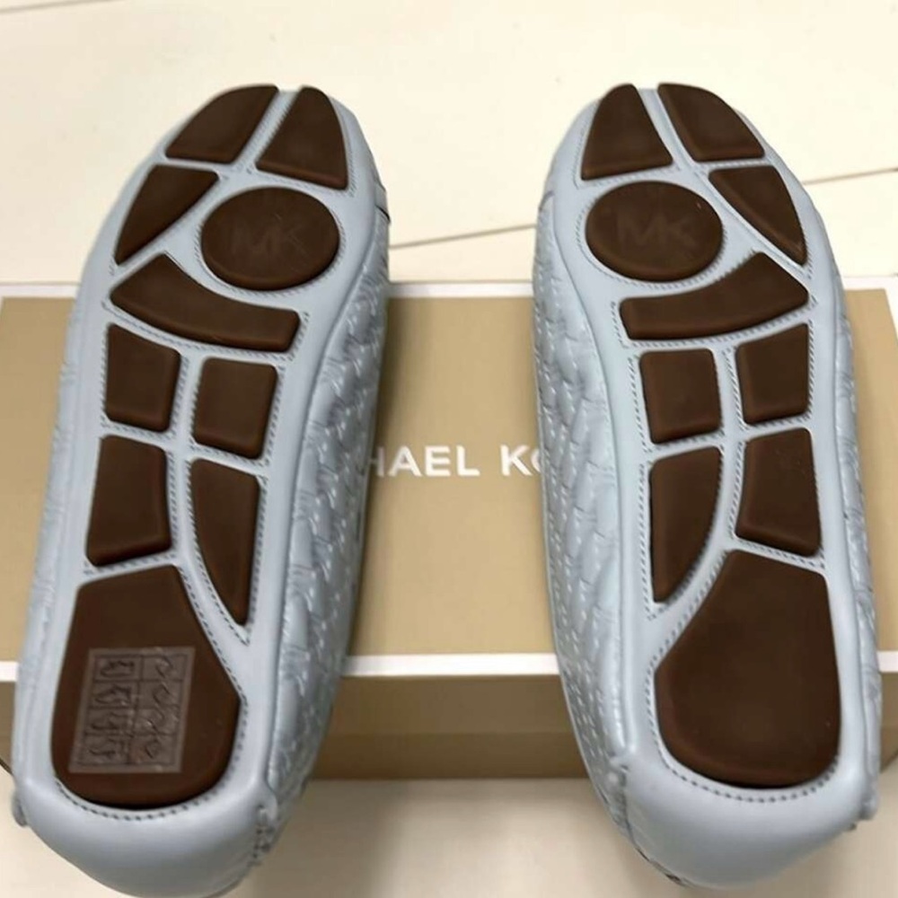 NIB MICHAEL KORS 
Embossed Moccasin Loafer Flat vista blue size 9.5 M - Picture 4 of 7